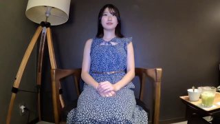 老头扒开粉缝亲我下面